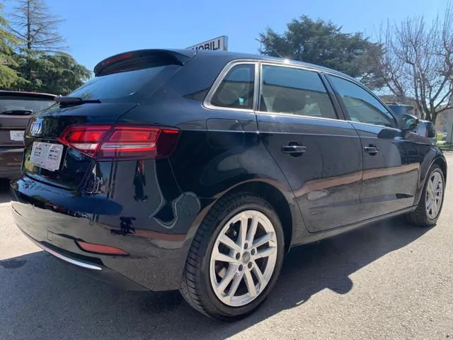 Audi A3 A3 SPB 30 g-tron S tronic Business - Foto 10
