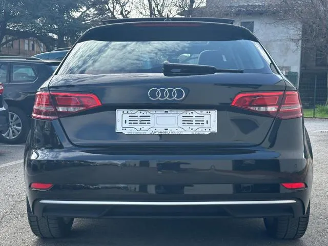 Audi A3 A3 SPB 30 g-tron S tronic Business - Foto 12