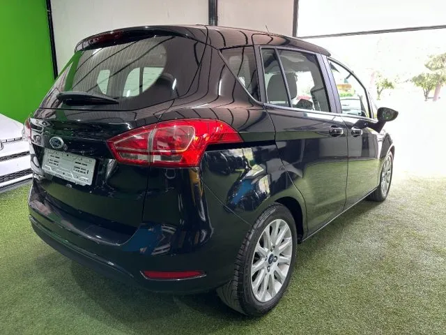 Ford B-Max B-Max 1.5 TDCi 75 CV Titanium - Foto 5