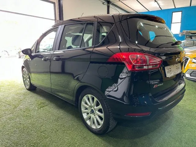 Ford B-Max B-Max 1.5 TDCi 75 CV Titanium - Foto 7