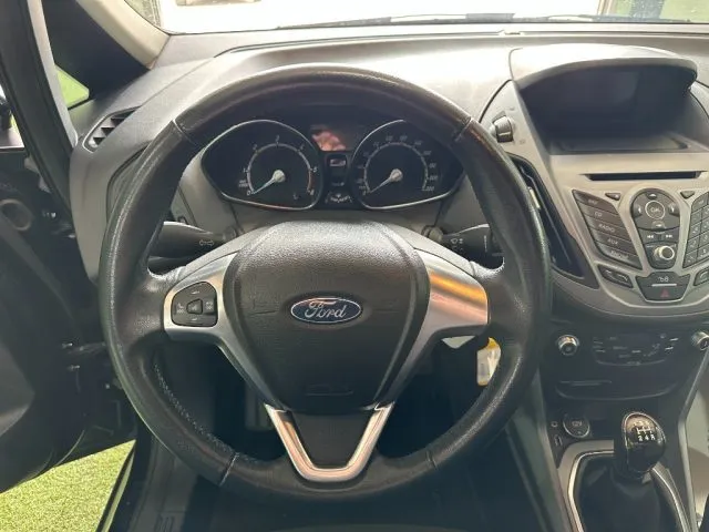 Ford B-Max B-Max 1.5 TDCi 75 CV Titanium - Foto 13