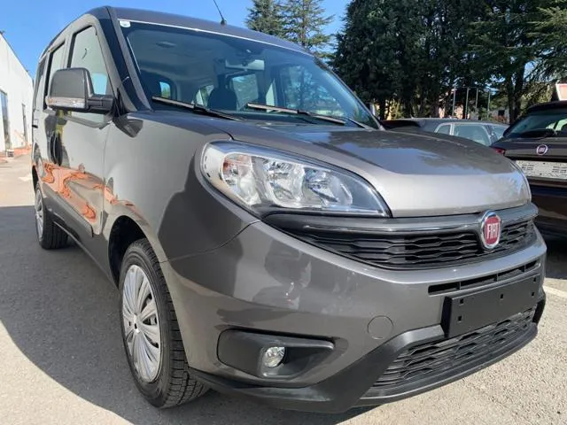 Fiat Doblo Doblò 1.4 T-Jet 16V Natural Power Lounge - Foto 2