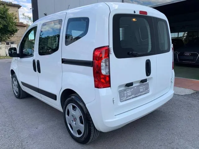 Fiat Qubo QUBO 1.4 8V 77 CV Easy Natural Power - Foto 4
