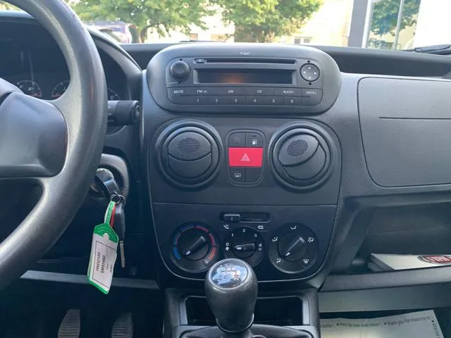 Fiat Qubo QUBO 1.4 8V 77 CV Easy Natural Power - Foto 9