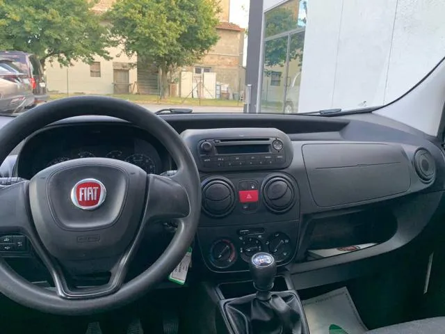 Fiat Qubo QUBO 1.4 8V 77 CV Easy Natural Power - Foto 10
