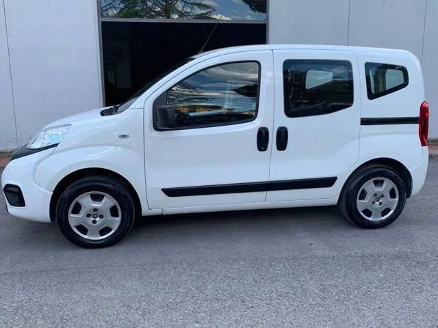 Fiat Qubo QUBO 1.4 8V 77 CV Easy Natural Power - Foto 13