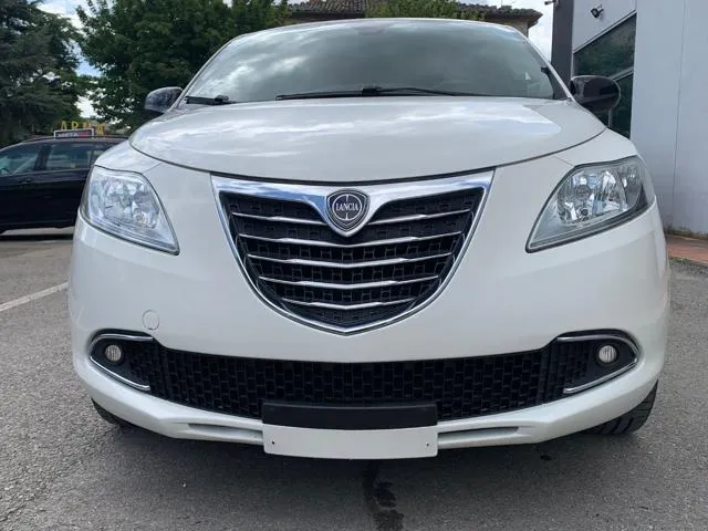 Lancia Ypsilon Ypsilon 1.2 69 CV 5p. Silver - Foto 3