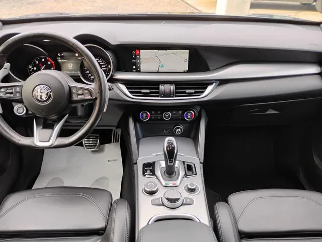 Alfa Romeo Stelvio Stelvio 2.2 T.diesel 210CV AT8 Q4 Veloce - Foto 9