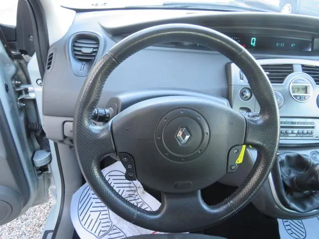 Renault Scenic 1.6 16V Confort Dynamique - Foto 10