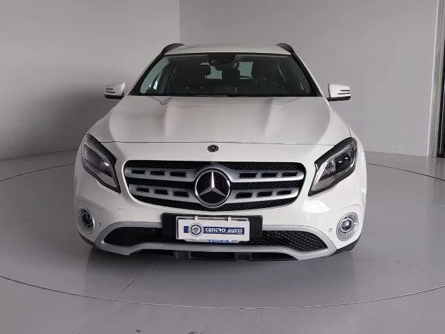 Mercedes-Benz GLA 200 d Automatic 4Matic Exec. ACC CAMERA 360 - Foto 3