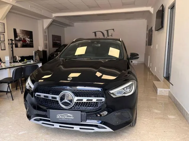 Mercedes-Benz GLA 180 d Automatic Sport Plus - Foto 6