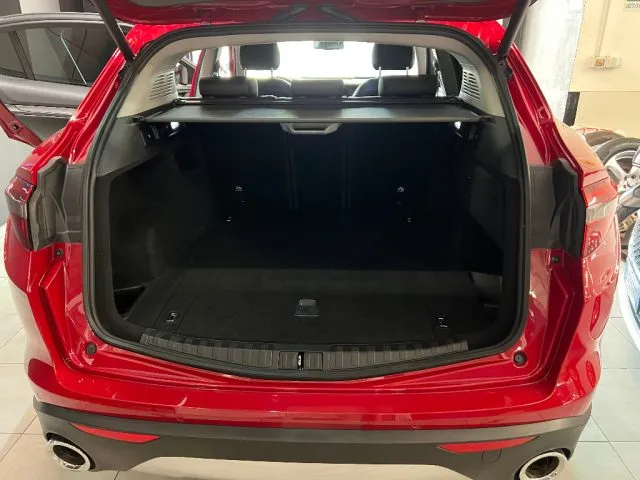 Alfa Romeo Stelvio Stelvio 2.2 T.diesel 210 CV AT8 Q4 Exec. - Foto 9
