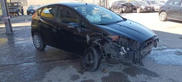 Ford Fiesta 1.2 5 porte INCIDENTATA - Foto 2