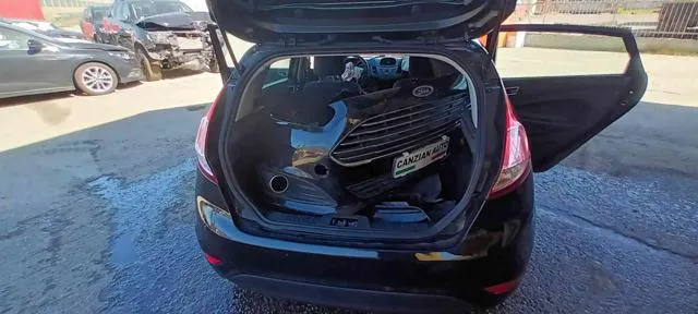 Ford Fiesta 1.2 5 porte INCIDENTATA - Foto 14