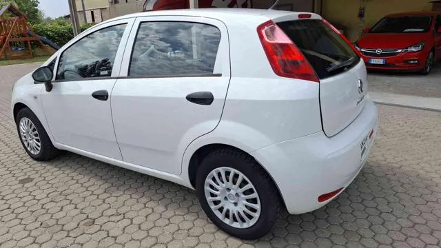 Fiat Punto 1.2 8V 5P. ISTRIBUZIONE NUOVA - Foto 4