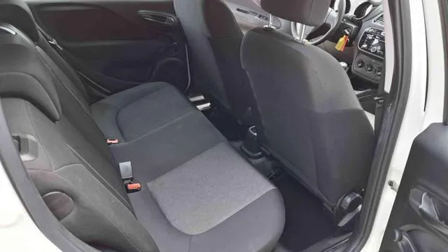 Fiat Punto 1.2 8V 5P. ISTRIBUZIONE NUOVA - Foto 10