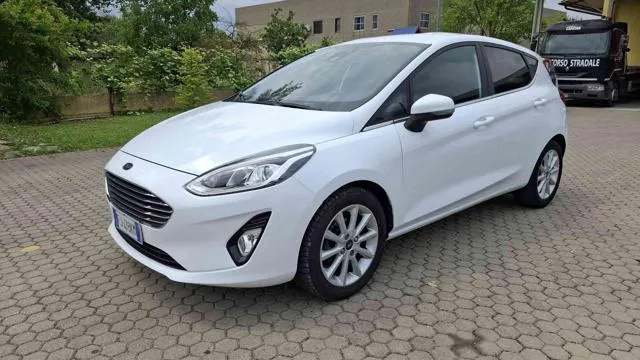 Ford Fiesta 1.5 TDCi 5 P Titanium - Foto 2