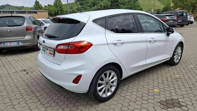 Ford Fiesta 1.5 TDCi 5 P Titanium - Foto 3