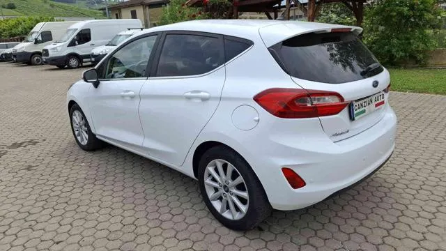 Ford Fiesta 1.5 TDCi 5 P Titanium - Foto 4