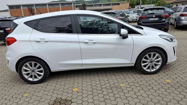 Ford Fiesta 1.5 TDCi 5 P Titanium - Foto 6