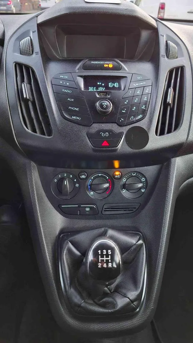 Ford Transit Connect 220 1.5 TDCi UNICO PROPRIETARIO - Foto 12