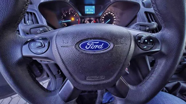 Ford Transit Connect 220 1.5 TDCi UNICO PROPRIETARIO - Foto 14