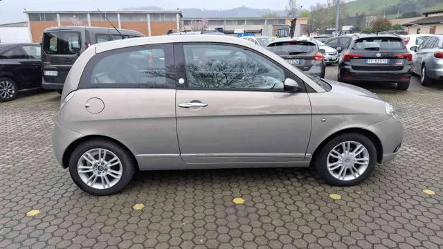 Lancia Ypsilon 1.4 Platino Ecochic GPL - Foto 6