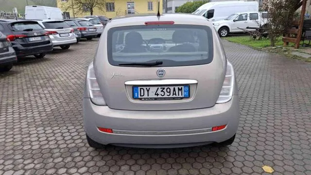 Lancia Ypsilon 1.4 Platino Ecochic GPL - Foto 8