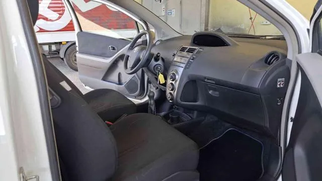Toyota Yaris 1.0 3 porte Now UNICO PROPRIETARIO - Foto 10