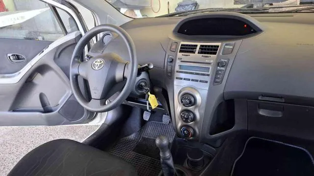 Toyota Yaris 1.0 3 porte Now UNICO PROPRIETARIO - Foto 11