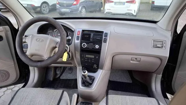 Hyundai Tucson 2.0 CRDi TD Dynamic UNICO PROPRIETARIO - Foto 14