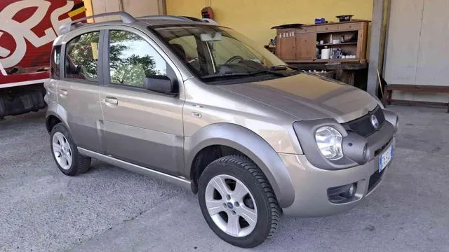 Fiat Panda Panda 1.3 MJT 16V 4x4 Cross - Foto 2