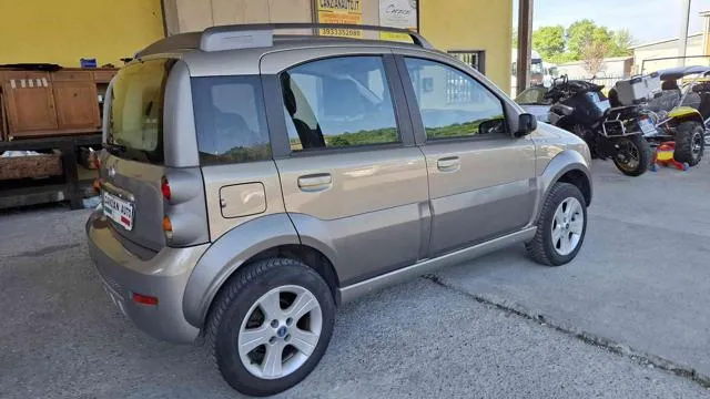 Fiat Panda Panda 1.3 MJT 16V 4x4 Cross - Foto 3
