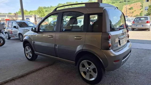 Fiat Panda Panda 1.3 MJT 16V 4x4 Cross - Foto 4