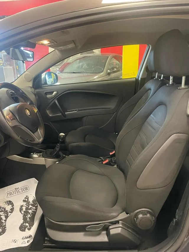 Alfa Romeo MiTo MiTo 1.3 JTDm 85 CV S&S Progression - Foto 6