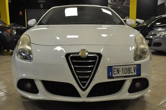 Alfa Romeo Giulietta Giulietta 1.6 JTDm-2 105 CV Distinctive - Foto 2