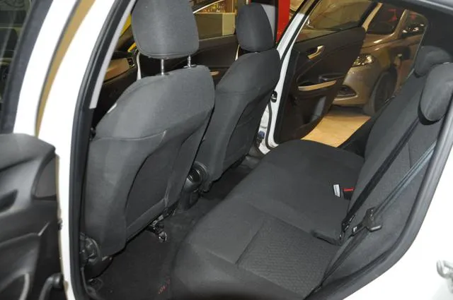 Alfa Romeo Giulietta Giulietta 1.6 JTDm-2 105 CV Distinctive - Foto 8