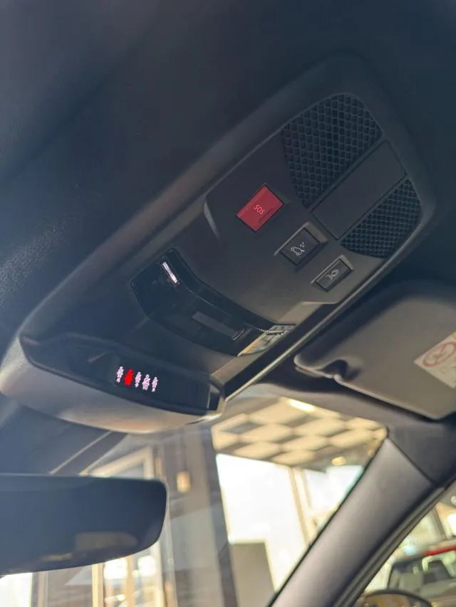 Alfa Romeo Junior 1.2 136 CV Hybrid eDCT6 Speciale - Foto 14