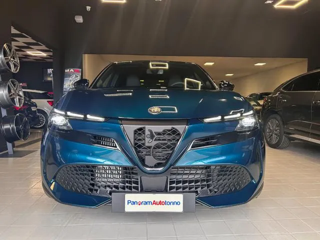 Alfa Romeo Junior 1.2 136 CV Hybrid eDCT6 Speciale - Foto 2
