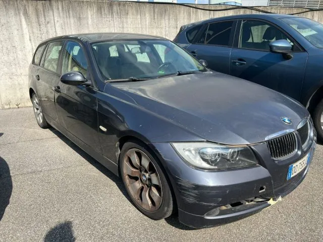 Bmw 320 d cat Touring Futura - Foto 2
