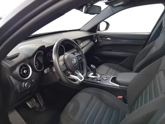 Alfa Romeo Stelvio Stelvio 2.2 T.d. 190 CV AT8 Q4 Sup. Bus. - Foto 10