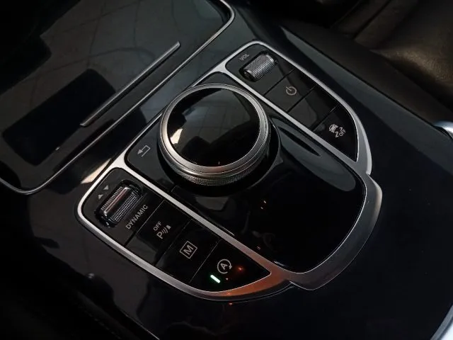 Mercedes-Benz GLC 220 d 4Matic Exclusive PROMO SUMMER!!! - Foto 13