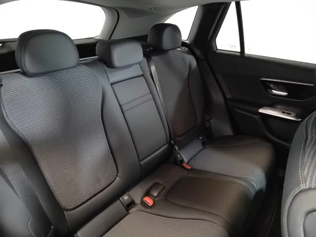 Mercedes-Benz GLC 220 d 4Matic Sport - Foto 13