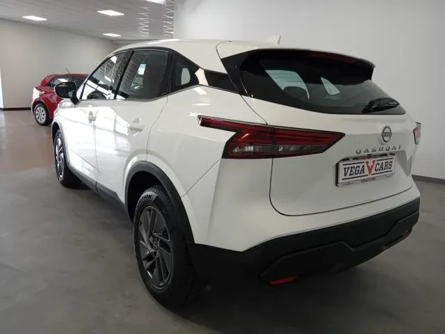 Nissan Qashqai MHEV 140 CV Acenta CAMBIO AUT. PROMO SUMMER - Foto 7