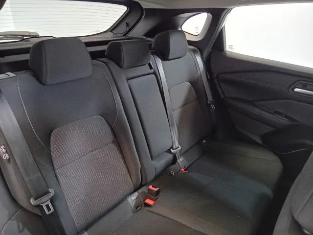 Nissan Qashqai MHEV 140 CV Acenta CAMBIO AUT. PROMO SUMMER - Foto 12