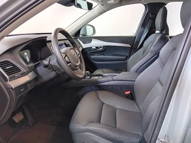 Volvo XC90 B5 (d) AWD automatico 7 posti Plus Bright PROMO - Foto 6