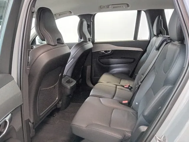 Volvo XC90 B5 (d) AWD automatico 7 posti Plus Bright PROMO - Foto 7