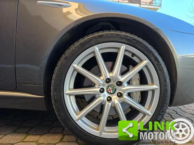 Alfa Romeo 159 159 3.2 JTS V6 24V Q4 Distinctive - Foto 8