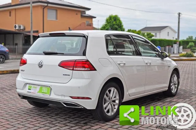 Volkswagen Golf 1.5 TGI DSG 5p. Executive BlueMotion Technology - Foto 5
