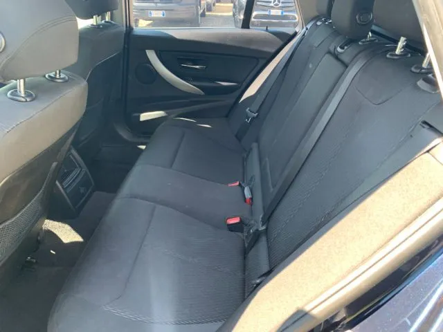 Bmw 320 d Touring Business Advantage aut. - Foto 10